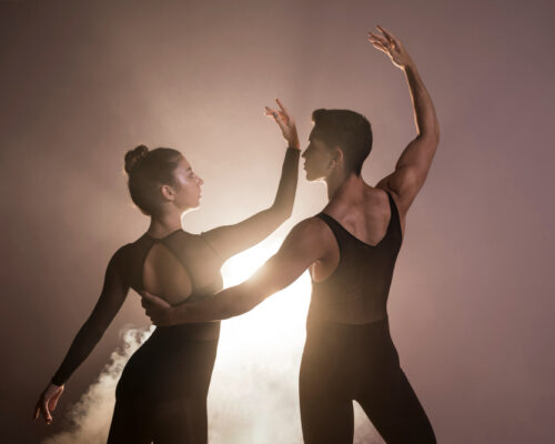 Cum îți canalizezi bucuria mișcării prin cursuri dans